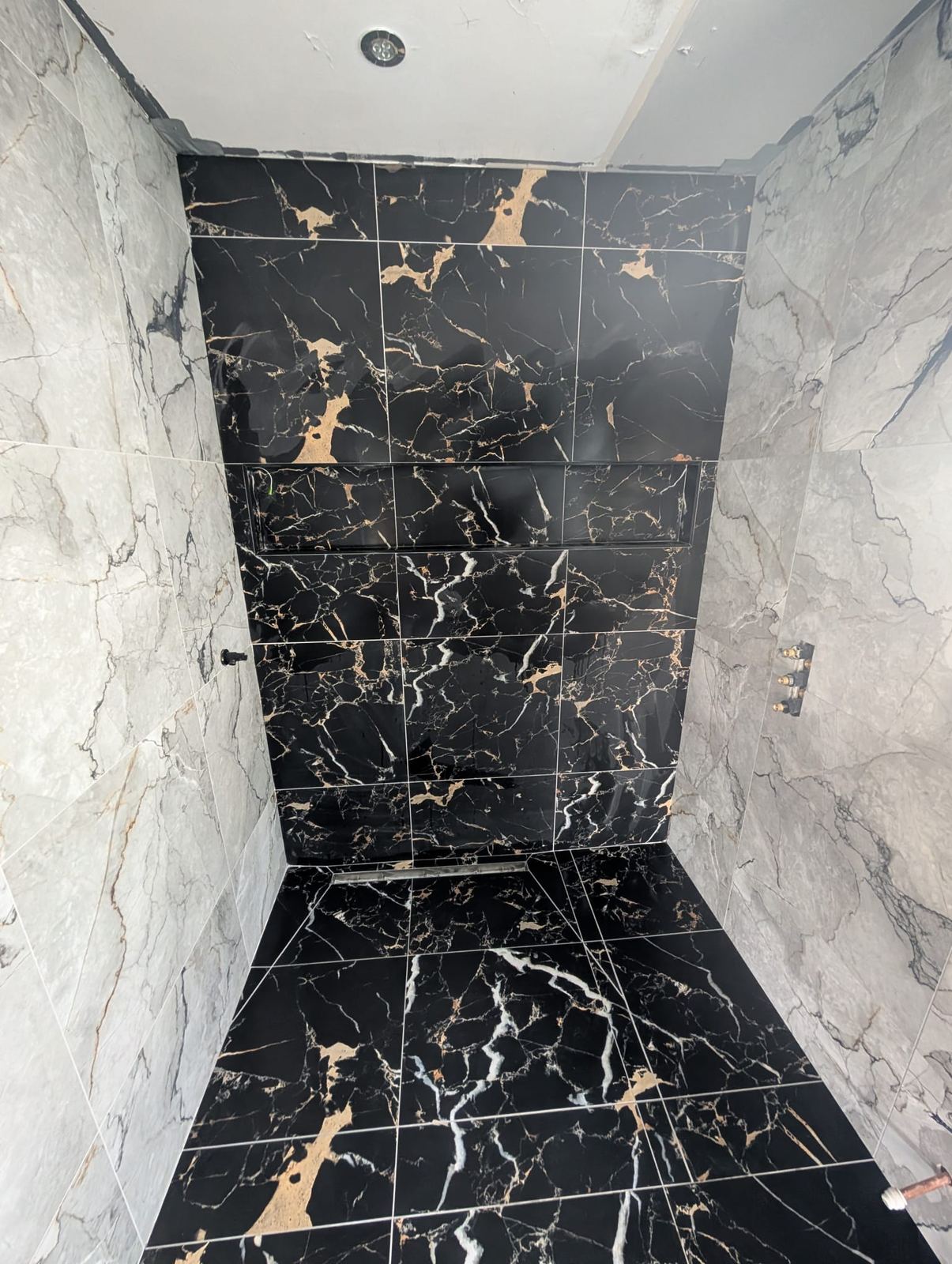 Ensuite With Walk-In Wet Deck And Two Niches, Cumbernauld