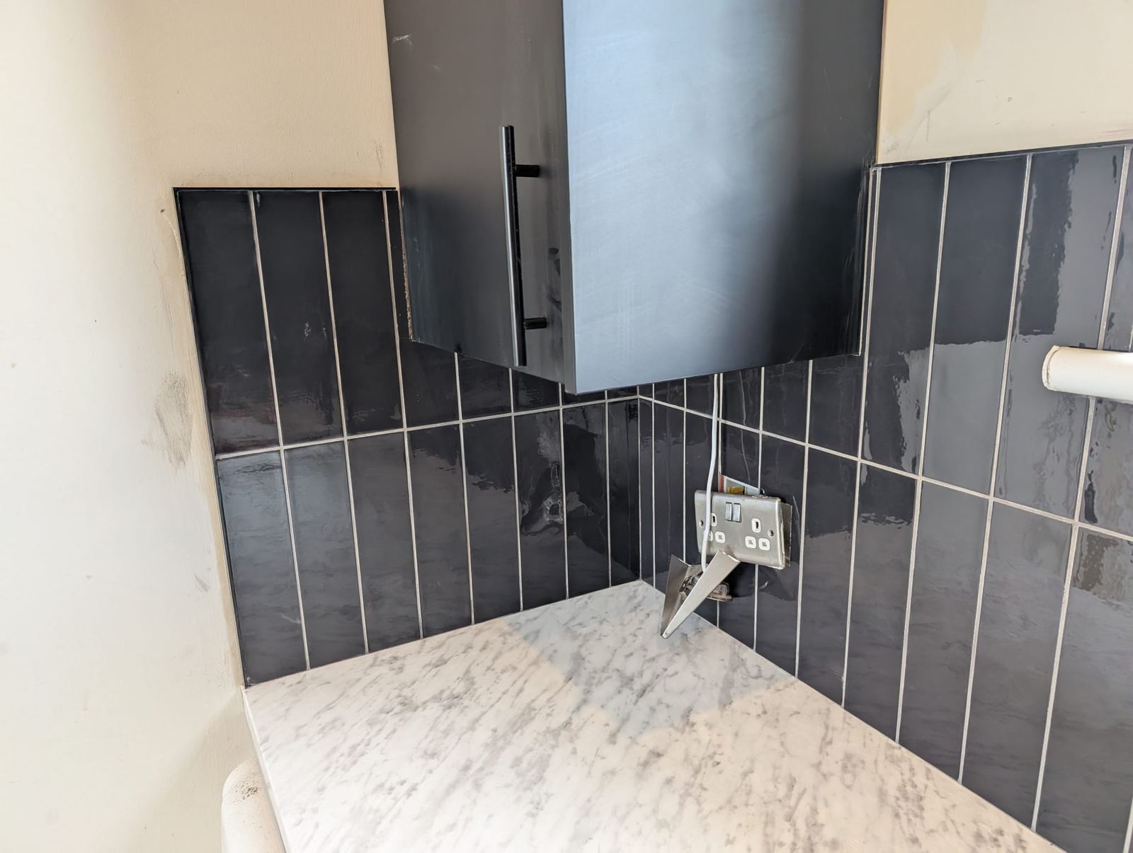 Vertical Black Tile Kitchen Splashback, Motherwell